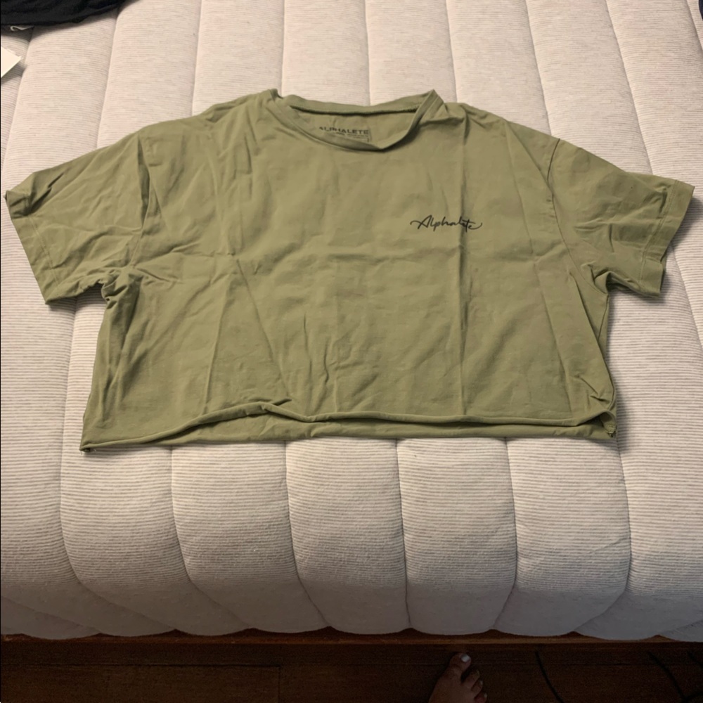 Chapter III Oversized Crop Top - Army Green
